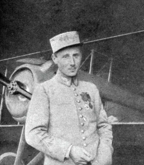 Framed Print : Quelques AS'; Lieutenant Heurteaux, 1916. Creator: Unknown. Quelques AS'; Lieutenant Heurteaux, 1916. Creator: Unknown Framed Print : Quelques AS'; Lieutenant Heurteaux, 1916. Creator: Unknown. Quelques AS'; Lieutenant Heurteaux, 1916. Creator: Unknown