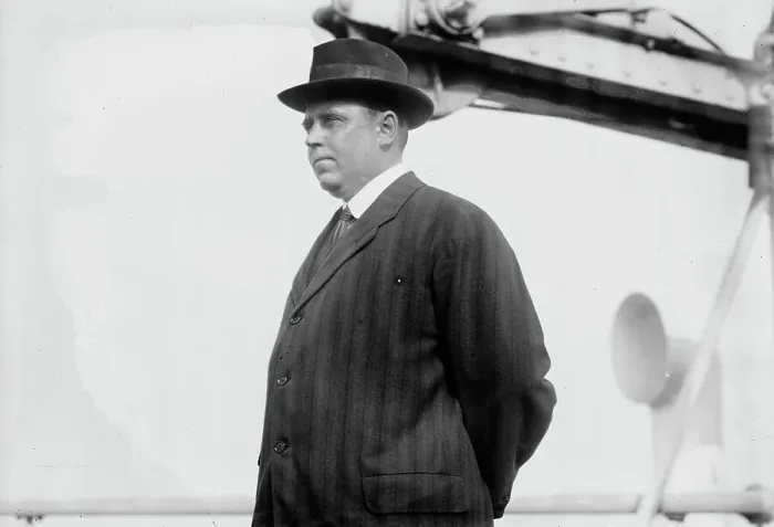 Framed Print : R. Waldo, between c1910 and c1915. Creator: Bain News Service Framed Print : R. Waldo, between c1910 and c1915. Creator: Bain News Service
