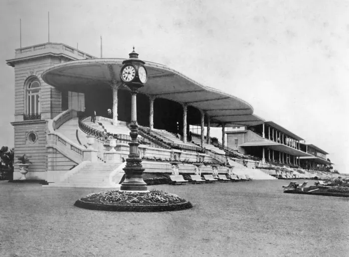 Framed Print : Racecourse, Buenos Aires, Argentina Framed Print : Racecourse, Buenos Aires, Argentina