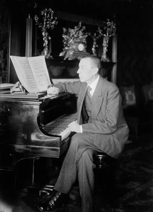 Framed Print : Rachmaninoff, between c1915 and c1920. Creator: Bain News Service Framed Print : Rachmaninoff, between c1915 and c1920. Creator: Bain News Service
