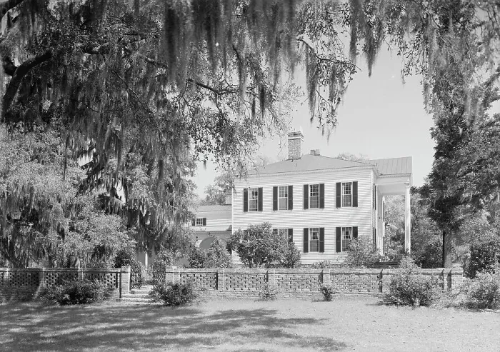 Framed Print : Radcliffe Cheston, Jr. Friendfield Plantation, residence in Georgetown, South Carolina, 1937. Creator: Gottscho-Schleisner, Inc Framed Print : Radcliffe Cheston, Jr. Friendfield Plantation, residence in Georgetown, South Carolina, 1937. Creator: Gottscho-Schleisner, Inc