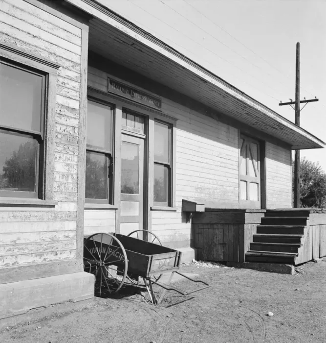 Framed Print : Detail of railroad station painted railroad yellow, Irrigon, Morrow County, Oregon, 1939. Creator: Dorothea Lange Framed Print : Detail of railroad station painted railroad yellow, Irrigon, Morrow County, Oregon, 1939. Creator: Dorothea Lange