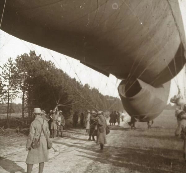 Raising of an observation balloon, Somme, northern France, 1916