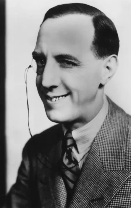 Framed Print : Ralph Lynn (1882-1962), British actor and comedian, 20th century Framed Print : Ralph Lynn (1882-1962), British actor and comedian, 20th century