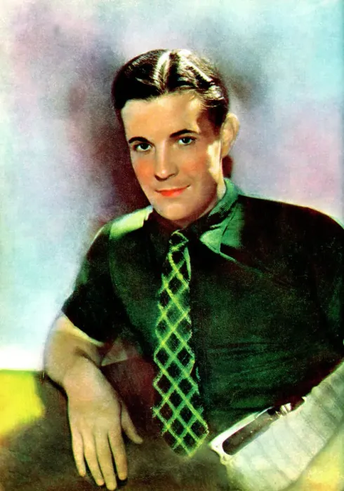 Framed Print : Ramon Novarro, Mexican Actor, 1934-1935 Framed Print : Ramon Novarro, Mexican Actor, 1934-1935