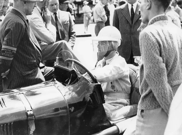 Framed Print : Raymond Mays at the British Empire Trophy Race, Donington Park, Derbyshire, 1939 Framed Print : Raymond Mays at the British Empire Trophy Race, Donington Park, Derbyshire, 1939