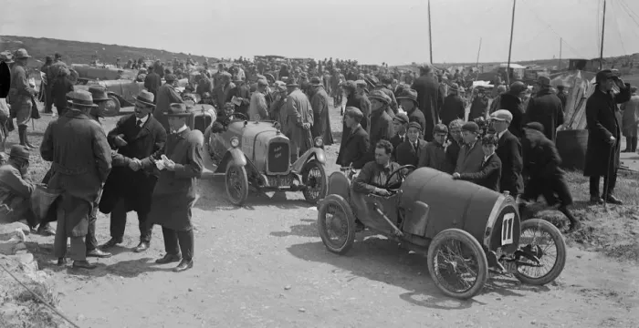 Framed Print : Raymond Mays Bugatti Brescia and JS Chances Enfield Allday, Porthcawl Speed Trials, Wales, 1922 Framed Print : Raymond Mays Bugatti Brescia and JS Chances Enfield Allday, Porthcawl Speed Trials, Wales, 1922