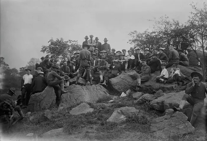 Framed Print : Reading war laws to 12th Regiment, 20 Jul 1917. Creator: Bain News Service Framed Print : Reading war laws to 12th Regiment, 20 Jul 1917. Creator: Bain News Service