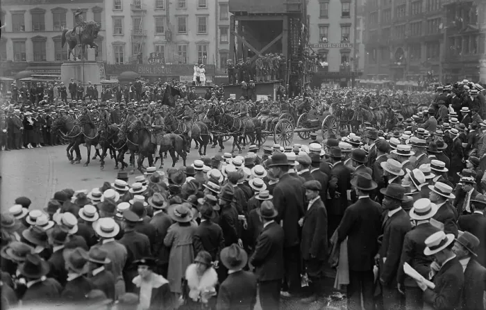 Framed Print : Recruiting Parade, 1917. Creator: Bain News Service Framed Print : Recruiting Parade, 1917. Creator: Bain News Service