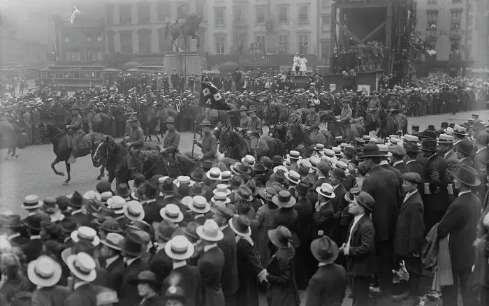 Framed Print : Recruiting Parade, 1917. Creator: Bain News Service Framed Print : Recruiting Parade, 1917. Creator: Bain News Service