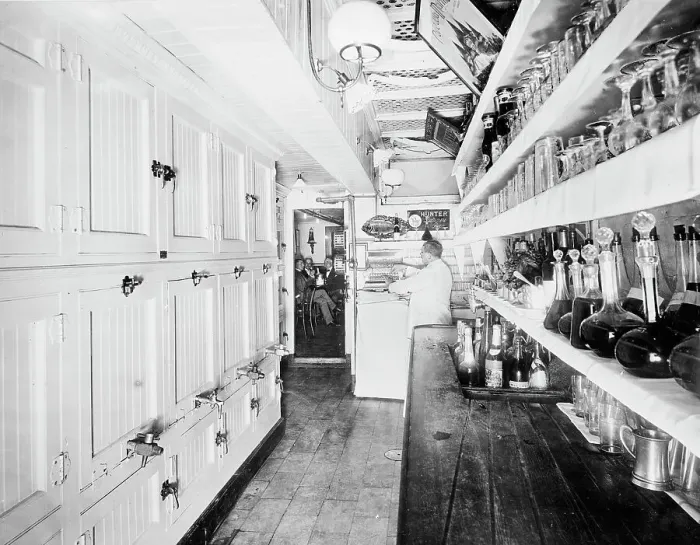 Framed Print : Rector Restaurant, Chicago, Ill. between 1895 and 1910. Creator: Unknown Framed Print : Rector Restaurant, Chicago, Ill. between 1895 and 1910. Creator: Unknown