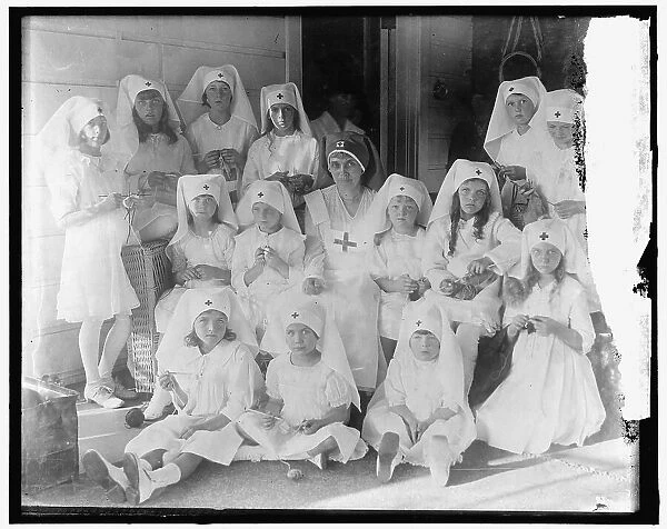 Red Cross, between 1910 and 1920. Creator: Harris & Ewing. Red Cross, between 1910 and 1920. Creator: Harris & Ewing