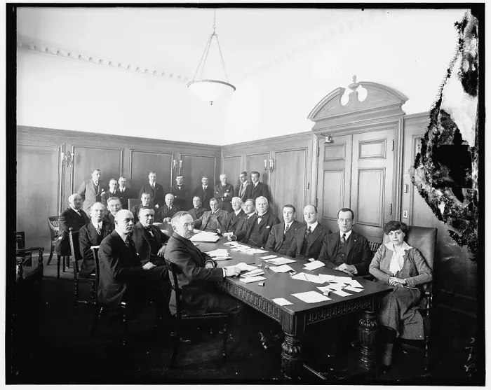 Framed Print : Red Cross (grp), between 1910 and 1920. Creator: Harris & Ewing. Red Cross (grp), between 1910 and 1920. Creator: Harris & Ewing Framed Print : Red Cross (grp), between 1910 and 1920. Creator: Harris & Ewing. Red Cross (grp), between 1910 and 1920. Creator: Harris & Ewing
