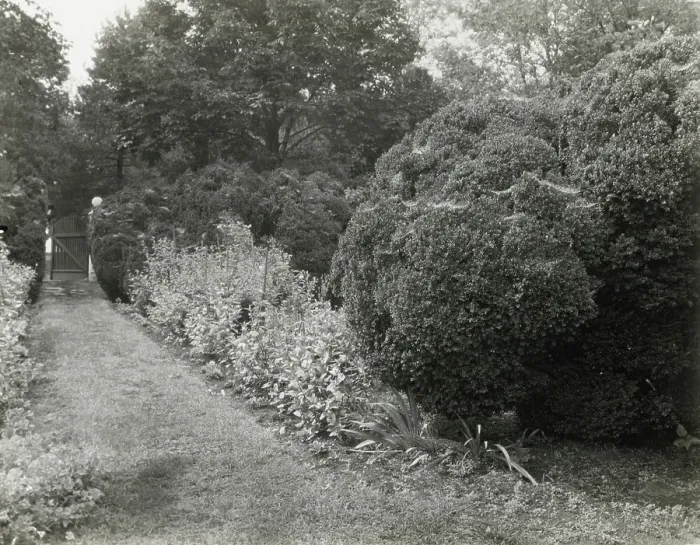 Framed Print : Redlands, Polly Coles and Sally Randolph Carter house, Carter's... Covesville, Virginia, 1926. Creator: Frances Benjamin Johnston. Redlands, Polly Coles and Sally Randolph Carter house, Carter's... Covesville, Virginia, 1926 Framed Print : Redlands, Polly Coles and Sally Randolph Carter house, Carter's... Covesville, Virginia, 1926. Creator: Frances Benjamin Johnston. Redlands, Polly Coles and Sally Randolph Carter house, Carter's... Covesville, Virginia, 1926