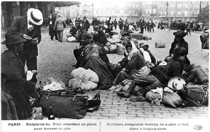 Framed Print : Refugees from the north waiting for a guide to find them lodgings, Paris, World War I, 1914-1918 Framed Print : Refugees from the north waiting for a guide to find them lodgings, Paris, World War I, 1914-1918