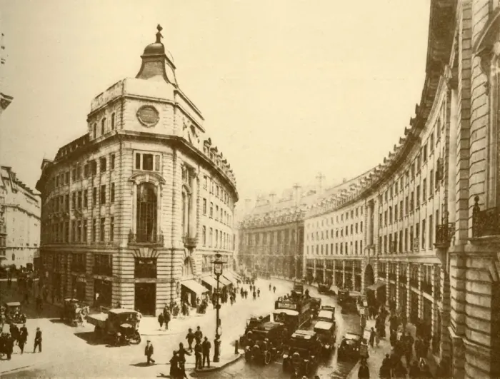 Framed Print : Regent Street Rebuilt, c1930. Creator: Unknown Framed Print : Regent Street Rebuilt, c1930. Creator: Unknown