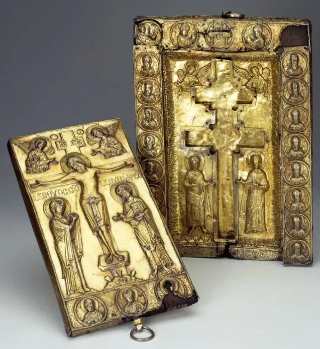 Framed Print : Reliquary of the True Cross, End of 11th-Early 12th cent. Artist: Byzantine Master Framed Print : Reliquary of the True Cross, End of 11th-Early 12th cent. Artist: Byzantine Master