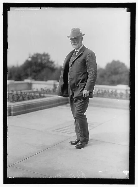 Representative James R. Mann, between 1910 and 1917. Creator: Harris & Ewing. Representative James R. Mann, between 1910 and 1917. Creator: Harris & Ewing