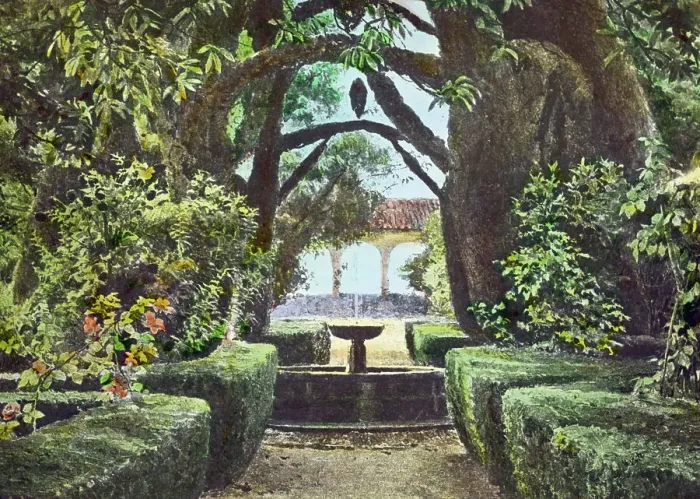 Framed Print : Reproduction of illustration showing a garden fountain, between 1915 and 1925. Creator: Frances Benjamin Johnston Framed Print : Reproduction of illustration showing a garden fountain, between 1915 and 1925. Creator: Frances Benjamin Johnston
