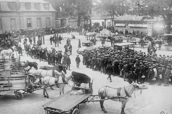 Framed Print : Reservists and wagons under requisition, Latour Maubourg, between c1914 and c1915. Creator: Bain News Service Framed Print : Reservists and wagons under requisition, Latour Maubourg, between c1914 and c1915. Creator: Bain News Service