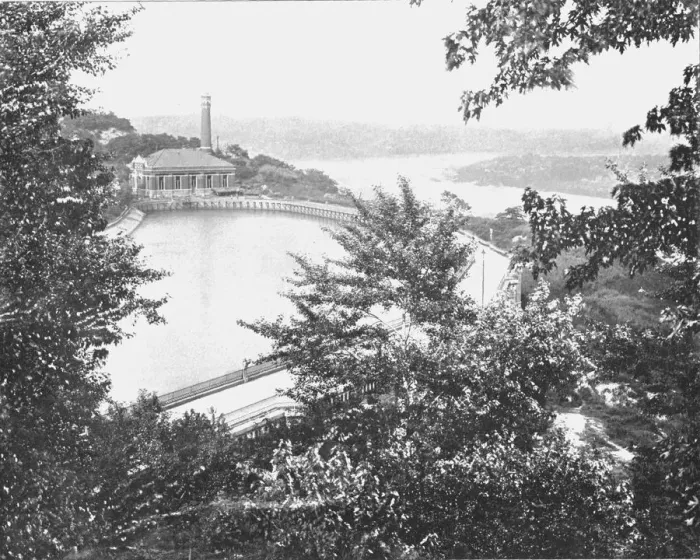 Framed Print : Reservoir, Eden Park, Cincinnati, Ohio, USA, c1900. Creator: Unknown Framed Print : Reservoir, Eden Park, Cincinnati, Ohio, USA, c1900. Creator: Unknown