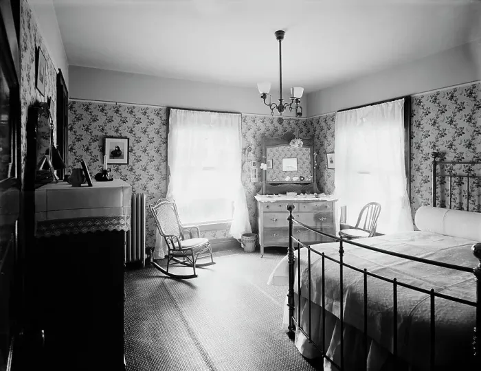 Framed Print : Residence of Albert E. Silk, bedroom, Detroit, Mich. between 1900 and 1910. Creator: Unknown Framed Print : Residence of Albert E. Silk, bedroom, Detroit, Mich. between 1900 and 1910. Creator: Unknown
