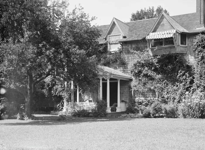 Framed Print : Residence of Miss Ruth Morgan, residence, 1932. Creator: Arnold Genthe Framed Print : Residence of Miss Ruth Morgan, residence, 1932. Creator: Arnold Genthe