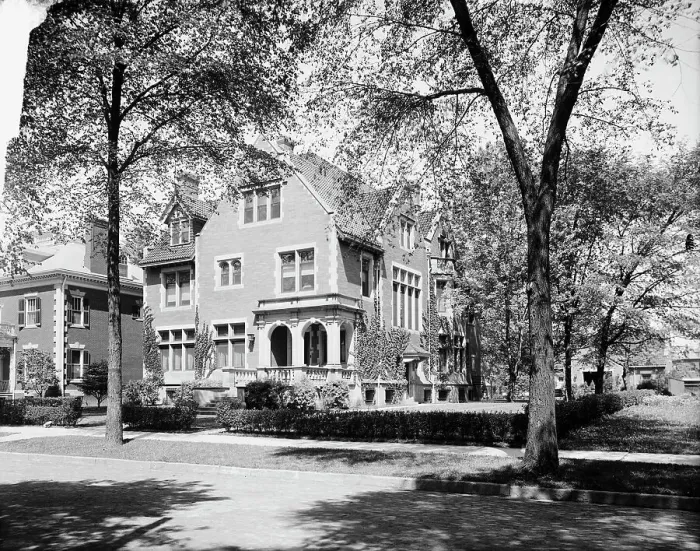 Framed Print : Residence of Mr. Fair, 40 Putnam Avenue, Detroit, Mich. between 1905 and 1915. Creator: Unknown Framed Print : Residence of Mr. Fair, 40 Putnam Avenue, Detroit, Mich. between 1905 and 1915. Creator: Unknown