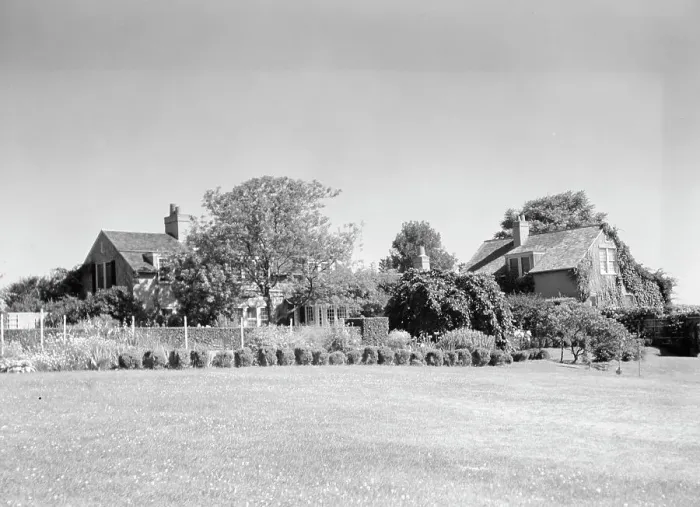 Framed Print : Residence of Mr. Hamilton King, 1934 July. Creator: Arnold Genthe Framed Print : Residence of Mr. Hamilton King, 1934 July. Creator: Arnold Genthe