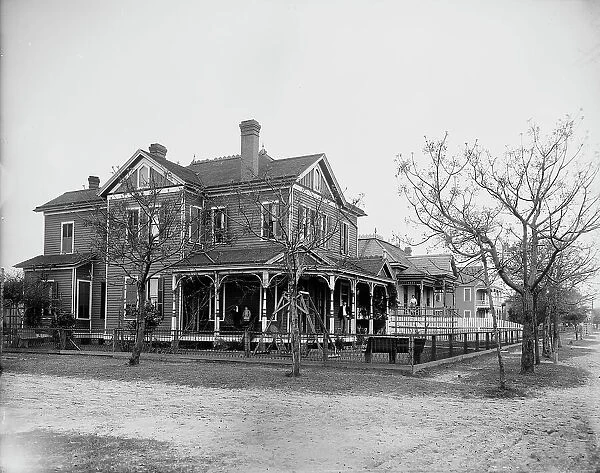 Residence of Mr. J.W. Lurton, Pensacola, Fla. between 1900 and 1910. Creator: Unknown