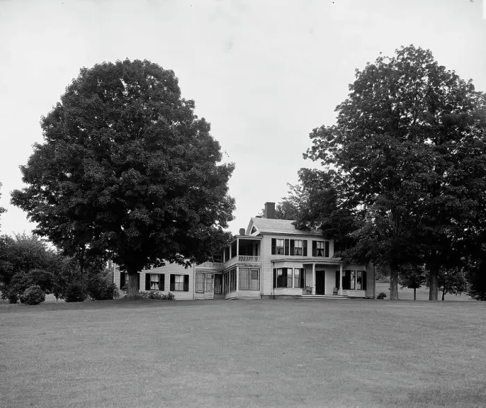 Framed Print : Residence of Rev. Dwight L. Moody, East Northfield, Mass. c1904. Creator: Unknown Framed Print : Residence of Rev. Dwight L. Moody, East Northfield, Mass. c1904. Creator: Unknown