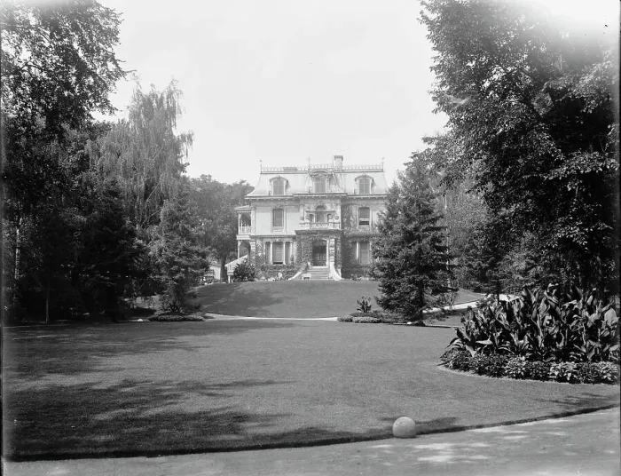 Framed Print : A residence on Sherwood Ave. (i.e. Crescent), Montreal, between 1900 and 1906. Creator: William H. Jackson Framed Print : A residence on Sherwood Ave. (i.e. Crescent), Montreal, between 1900 and 1906. Creator: William H. Jackson