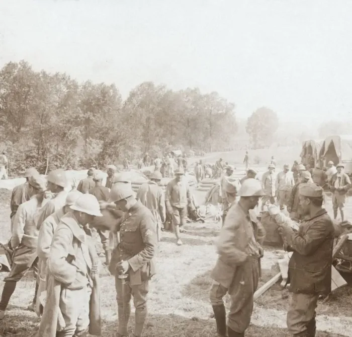 Framed Print : Rest stop, Genicourt, northern France, c1914-c1918 Framed Print : Rest stop, Genicourt, northern France, c1914-c1918