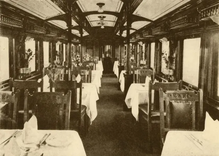 Framed Print : Restaurant Car on a Long-Distance Train, South African Railways, 1930. Creator: Unknown Framed Print : Restaurant Car on a Long-Distance Train, South African Railways, 1930. Creator: Unknown