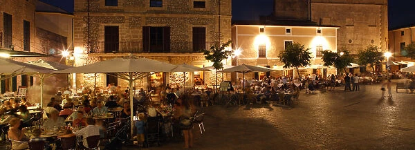 Restaurants in the Placa Major, Pollensa, Mallorca, Spain