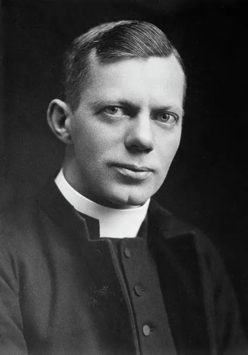 Framed Print : Rev. G. K. A. Bell (Dean of Canterbury), between c1910 and c1915. Creator: Bain News Service Framed Print : Rev. G. K. A. Bell (Dean of Canterbury), between c1910 and c1915. Creator: Bain News Service