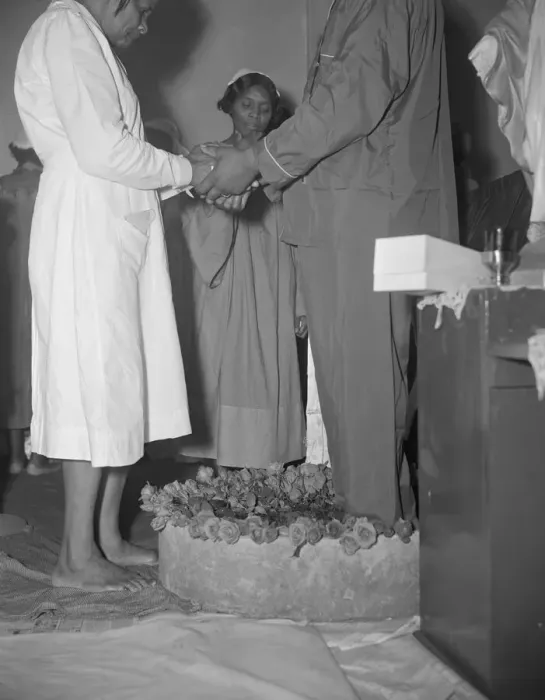 Framed Print : Reverend Vondell Gassaway, pastor of the St. Martins Spiritual Church... Washington, D.C. 1942. Creator: Gordon Parks Framed Print : Reverend Vondell Gassaway, pastor of the St. Martins Spiritual Church... Washington, D.C. 1942. Creator: Gordon Parks
