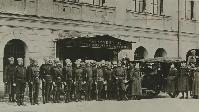 Framed Print : Revolutionary soldiers guarding the Petrograd State Bank, 1918. Creator: Anonymous Framed Print : Revolutionary soldiers guarding the Petrograd State Bank, 1918. Creator: Anonymous