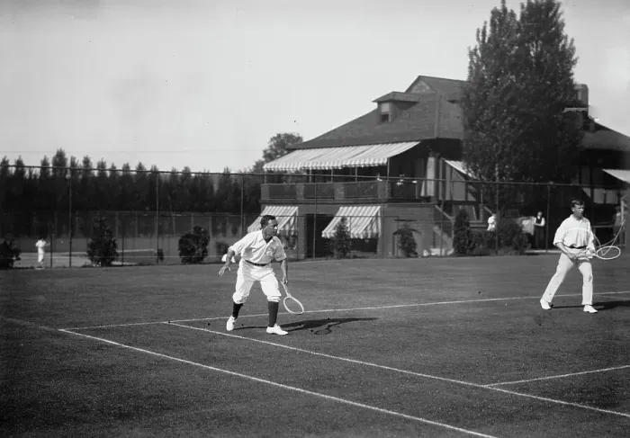 Framed Print : Rice [and] Doust [tennis], 1913. Creator: Bain News Service