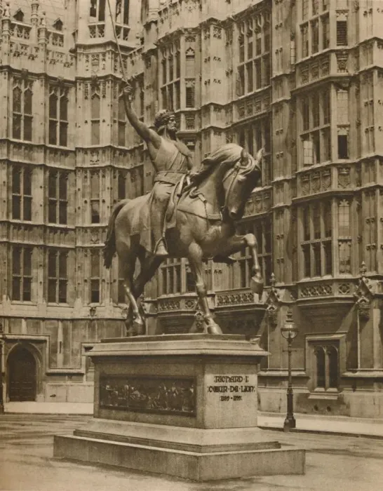 Framed Print : Richard The Lion-Heart on Horseback at Westminster, c1935. Creator: Arnold Framed Print : Richard The Lion-Heart on Horseback at Westminster, c1935. Creator: Arnold