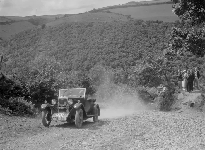 Framed Print : Riley 9 open 4-seater tourer at the Mid Surrey AC Barnstaple Trial, Beggars Roost, Devon, 1934