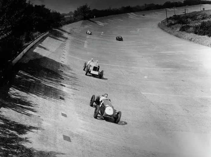 Framed Print : Riley Special Red Mongrel, Brooklands, Surrey, c1934-c1936 Framed Print : Riley Special Red Mongrel, Brooklands, Surrey, c1934-c1936