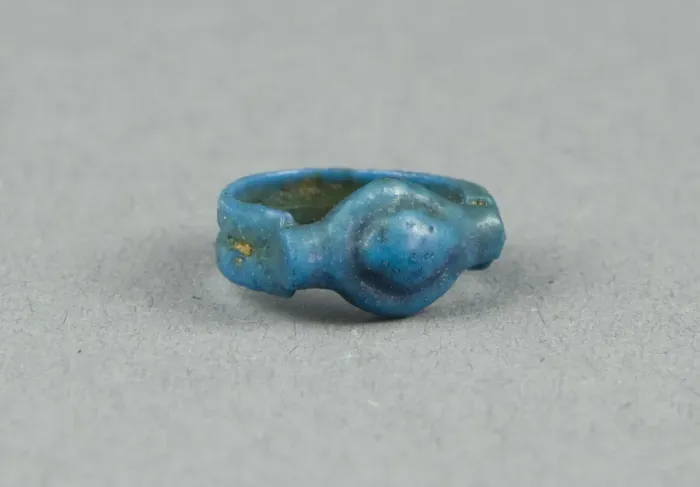 Framed Print : Ring: Oval, Egypt, New Kingdom, Dynasty 18 (about 1350 BCE). Creator: Unknown Framed Print : Ring: Oval, Egypt, New Kingdom, Dynasty 18 (about 1350 BCE). Creator: Unknown