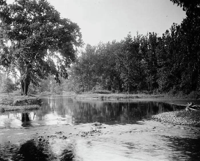 Framed Print : River, probably the Huron River, Ypsilanti, Michigan, between 1900 and 1910. Creator: Unknown Framed Print : River, probably the Huron River, Ypsilanti, Michigan, between 1900 and 1910. Creator: Unknown