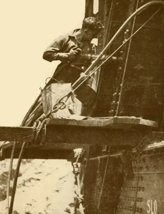 Framed Print : A Riveting Hammer in Operation on the Sydney Harbour Bridge, c1930. Creator: Unknown Framed Print : A Riveting Hammer in Operation on the Sydney Harbour Bridge, c1930. Creator: Unknown