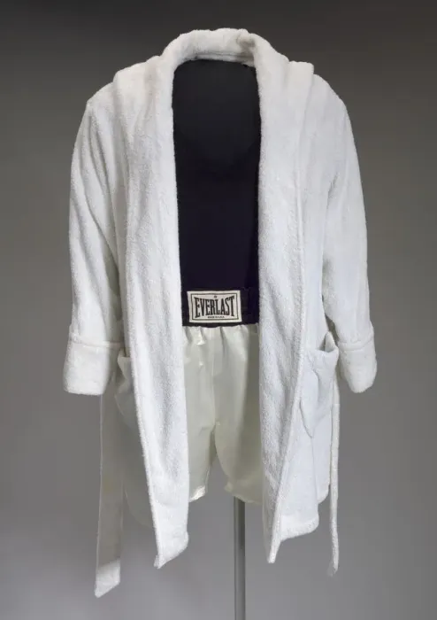 Framed Print : Robe and trunks worn by Denzel Washington as Rubin Carter in The Hurricane, 1999 Framed Print : Robe and trunks worn by Denzel Washington as Rubin Carter in The Hurricane, 1999