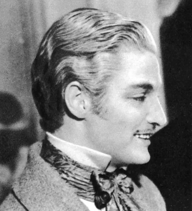 Framed Print : Robert Donat, English actor, 1934-1935 Framed Print : Robert Donat, English actor, 1934-1935