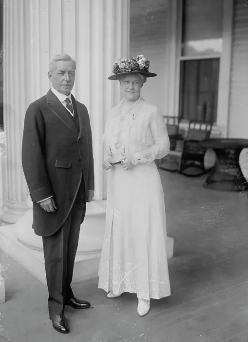 Framed Print : Robert Lansing & wife, between c1915 and c1920. Creator: Bain News Service Framed Print : Robert Lansing & wife, between c1915 and c1920. Creator: Bain News Service