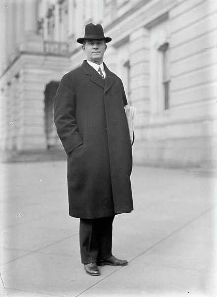 Robert Lee Henry, Rep. from Texas, 1913. Creator: Harris & Ewing. Robert Lee Henry, Rep. from Texas, 1913. Creator: Harris & Ewing