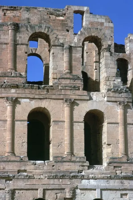 Framed Print : Roman amphitheatre in El Djem, 3rd century Framed Print : Roman amphitheatre in El Djem, 3rd century